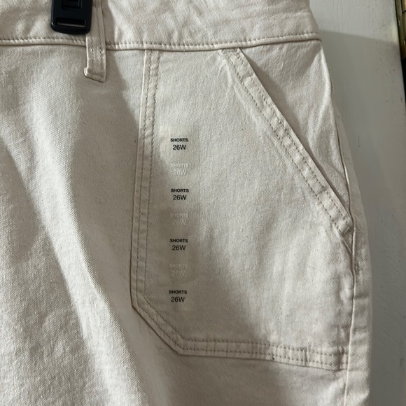 *FINAL*SONOMA HIGH RISE DENIM SHORTS: UNDERWOOD (CREAM): NEW WITH TAGS: SIZE 26W - Picture 2 of 5